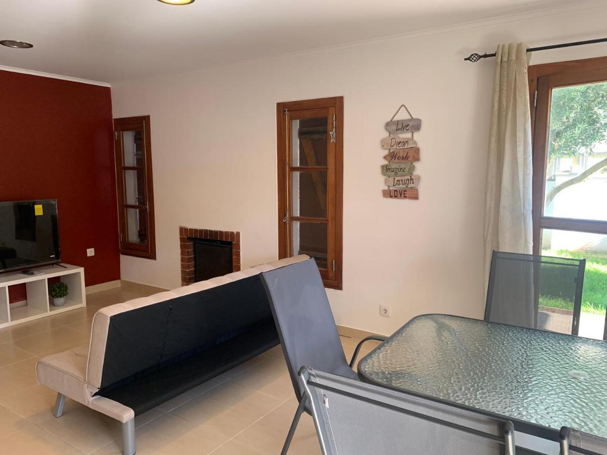 Aroeira Beach House Zewnętrze zdjęcie